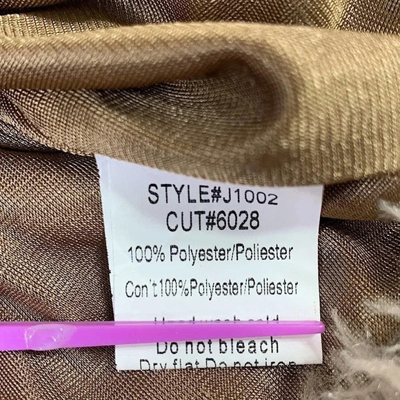 COUNTESS Faux Fur Fuzzy Zip Up Hooded Pea Coat Jacket Taupe Women Size M - Picture 16 of 16